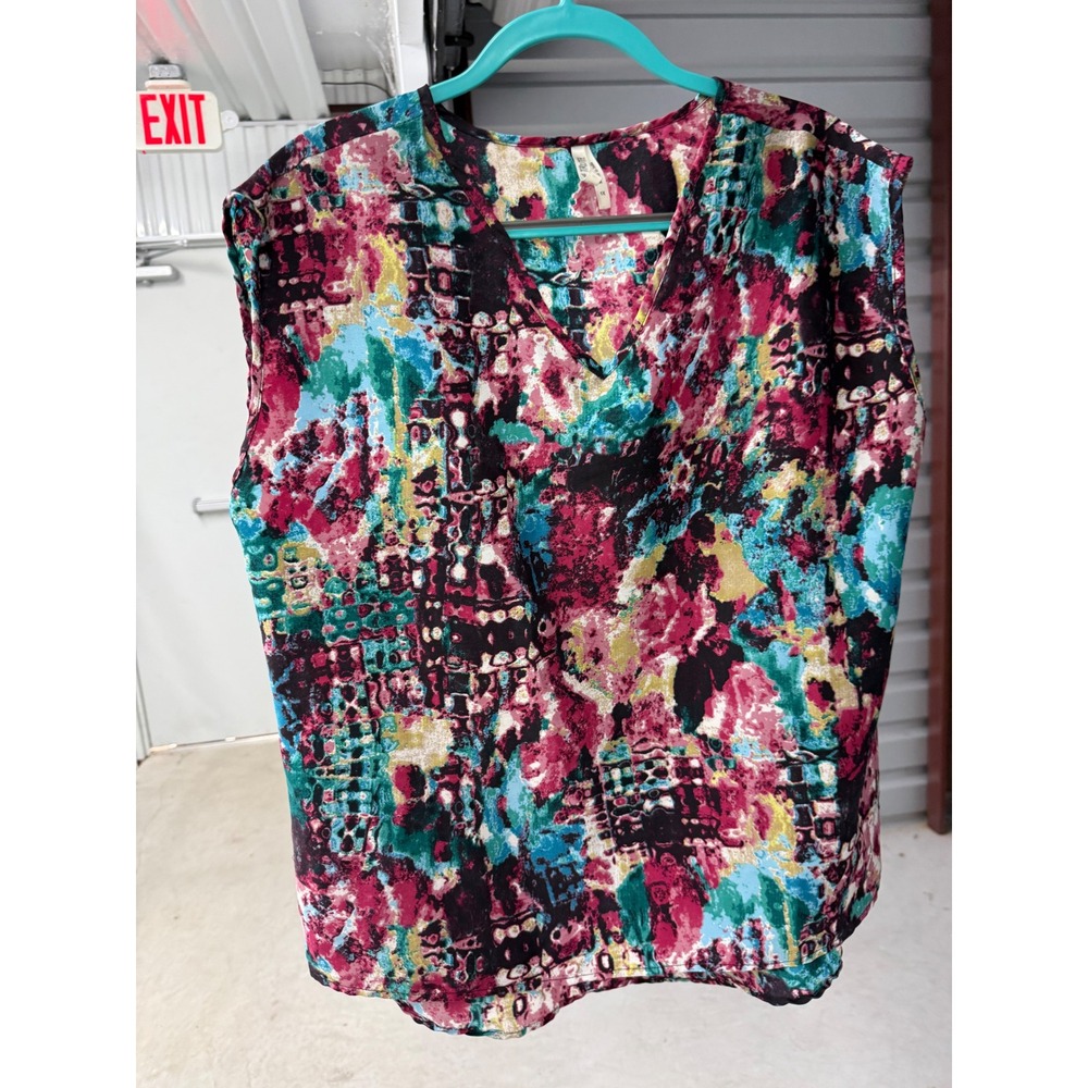 Live 4 Truth Women 1X Blouse Abstract Floral Print V-Neck Sleeveless Multi-Color